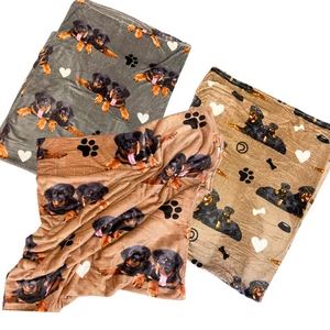 Rottweiler mintás pléd, 200 x 230 cm, vöröses-barna Rottweiler mintás pléd, 200 x 230 cm, vöröses-barna