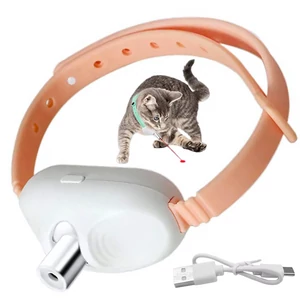 Interaktív lézeres macskanyakörv USB töltéssel, barackszín