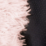 Kép 6/8 - Púder rózsaszín, extrapuha, szőrös kisállatfekhely - 60 cm