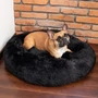 Kép 3/12 - Fekete, extrapuha, szőrös kisállatfekhely - 80 cm